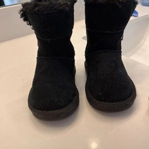 Koolabura by Ugg kids Boots toddler sizes 5